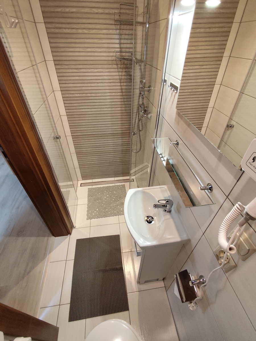 Łazienka w apartamencie 
 nr 4A