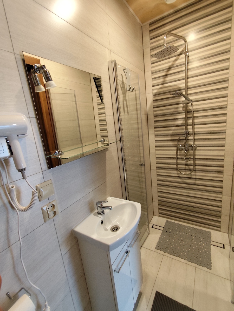 Łazienka w apartamencie 
 nr 5A